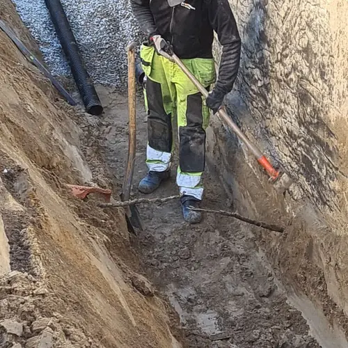 Ivarssons Entreprenad utför dränering och fuktisolering