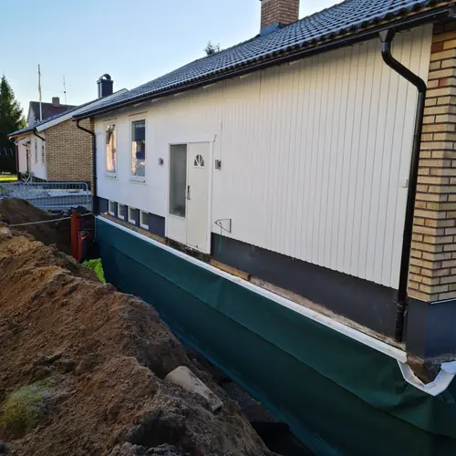 Ivarssons Entreprenad utför dränering och fuktisolering